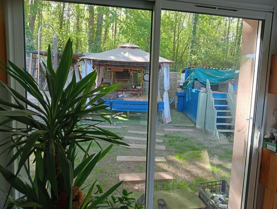 Maison 70M2 Calme Vue Sur Foret Salles  Zewnętrze zdjęcie